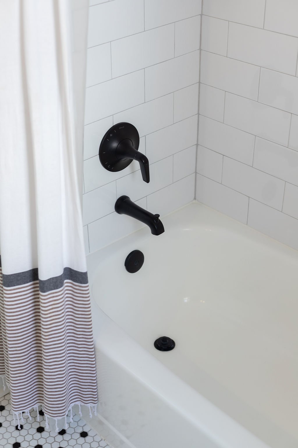 Full Bath1