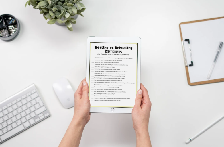 Healthy vs Unhealthy Relationships