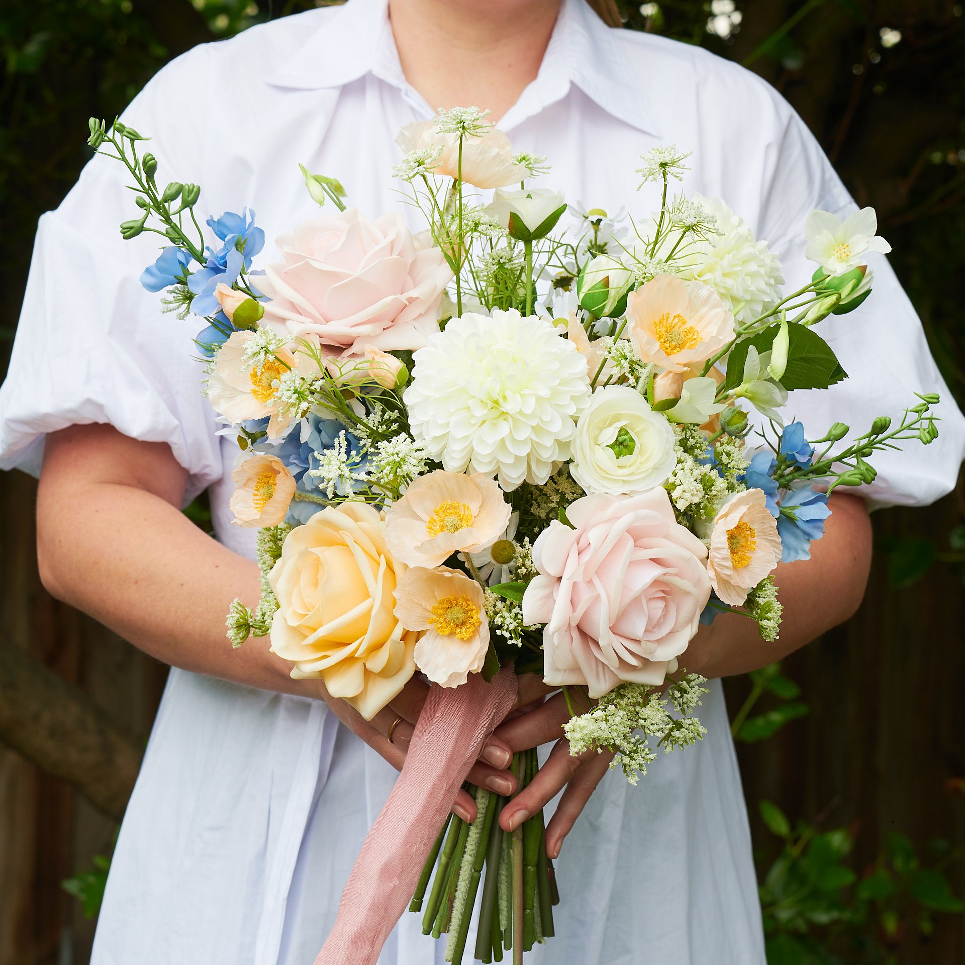 BLOM_Artificial_Bouquet.jpg