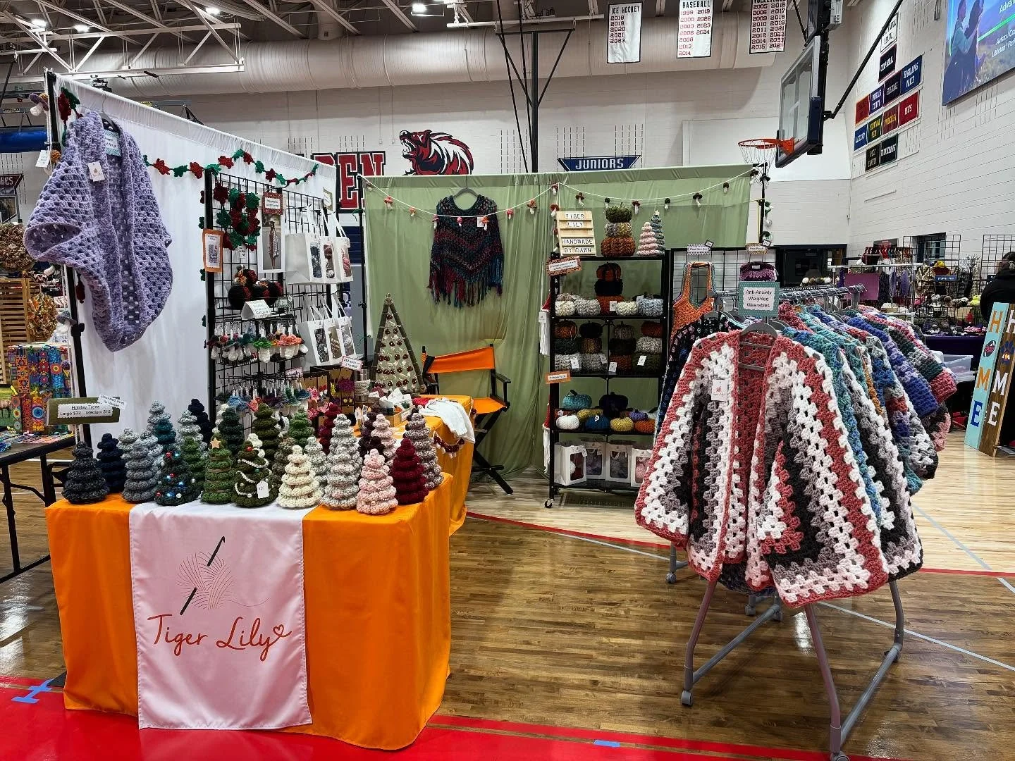 Get a jump start on your holiday shopping by visiting the great vendors at Chaparral High School in Parker today for their fall craft show! Many new seasonal items are debuting today in the @craftsbytigerlily booth!