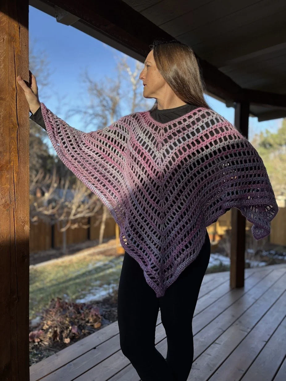 Lightweight Poncho - Pink Mix