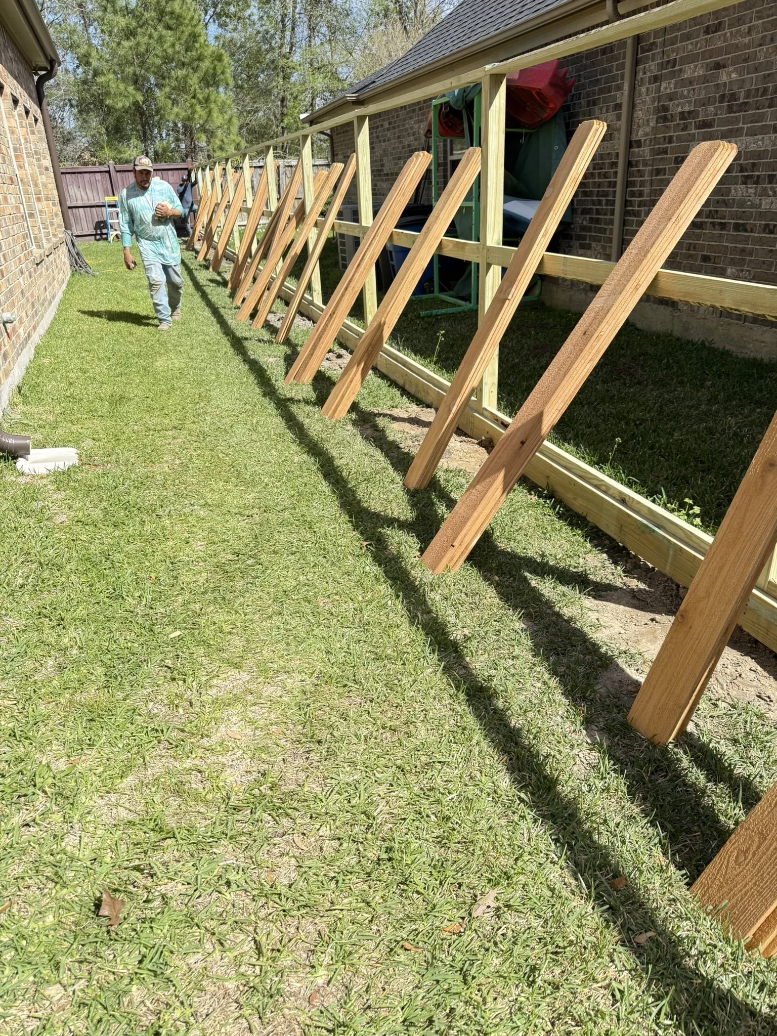 WOODFENCE BEFORE.JPEG