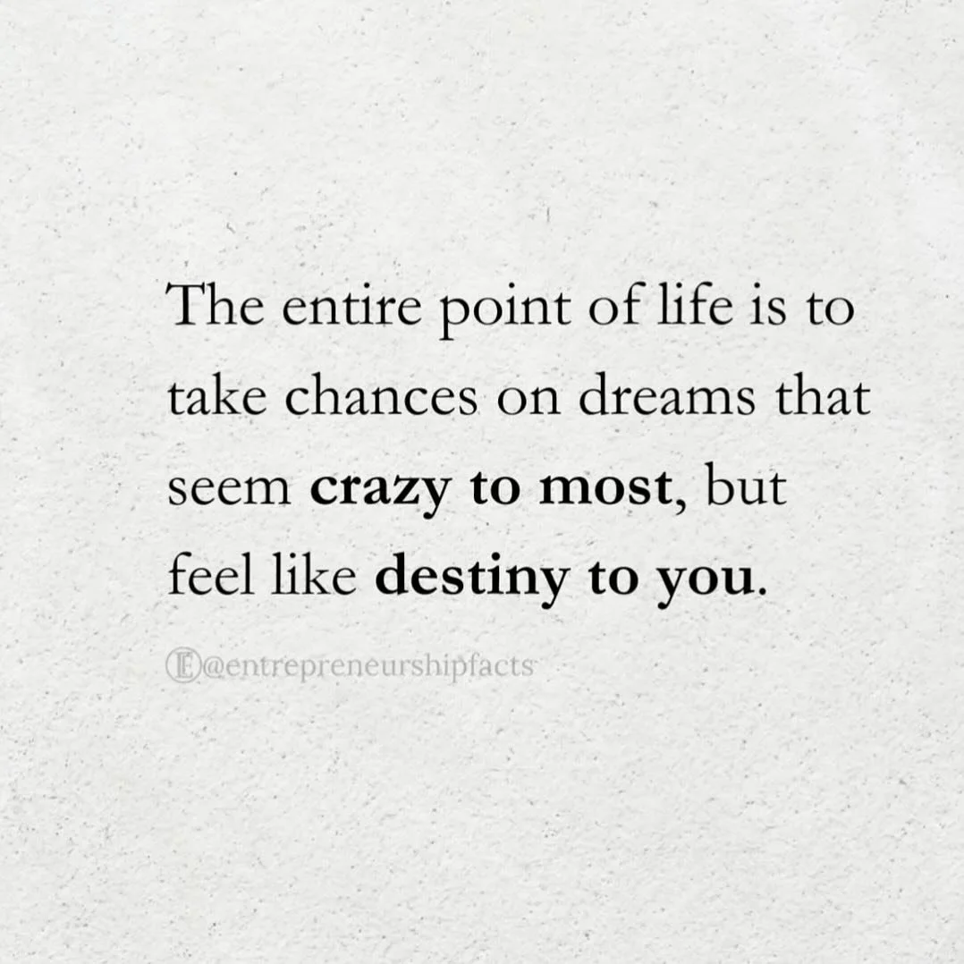 Don&rsquo;t stop dreaming and believing what is possible for you.

Small actions each minute, hour, day, week, month and year add up. 

Cheers to all that is possible! 

#actiontheidea #dreams #possibilities #believe #focus #determination #ɴᴇᴠᴇʀɢɪᴠᴇᴜ