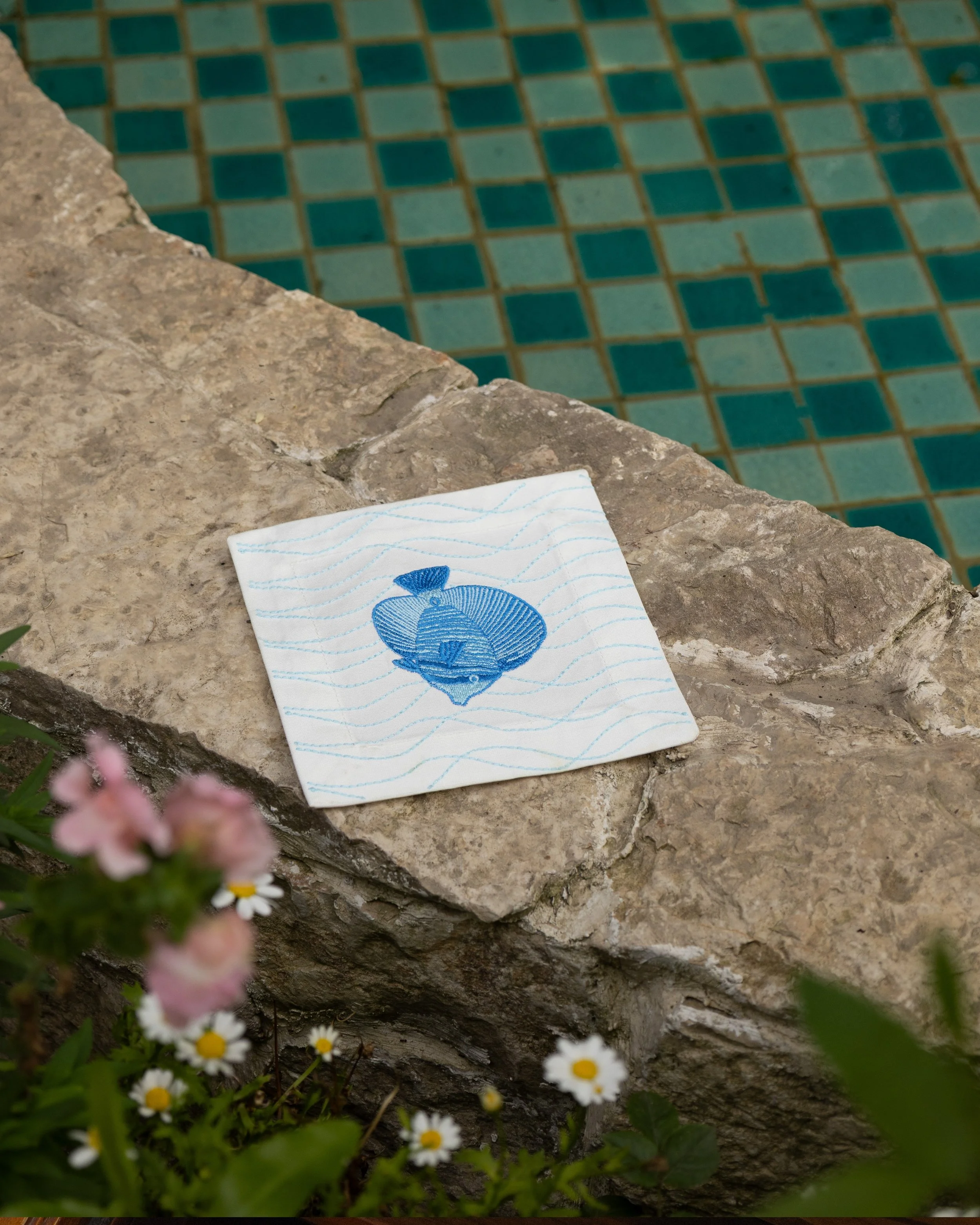Some days, you don't need a new plan.
You just need a little more room to drift.
Like a fish following the current, without worrying where it leads.

#cocktailnapkins #coasters #embroiderednapkins #pampan