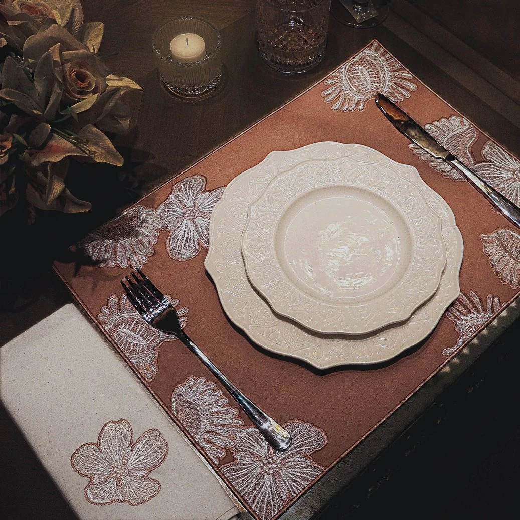 Dionaea Embroidered Placemat with matching napkin.jpg