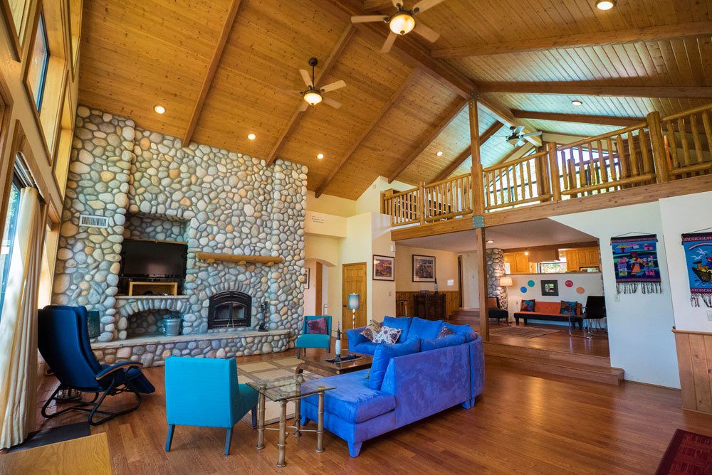 livingroom-01.jpg