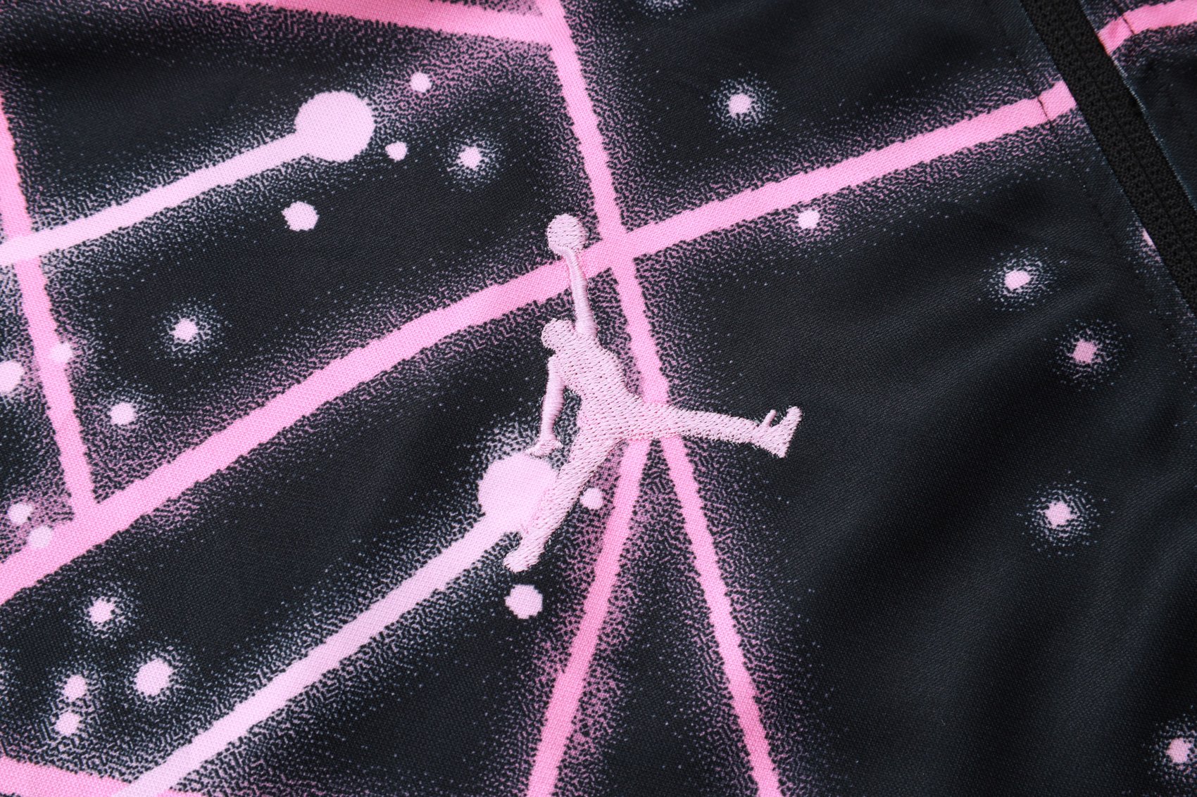 b7d404f3.jpg