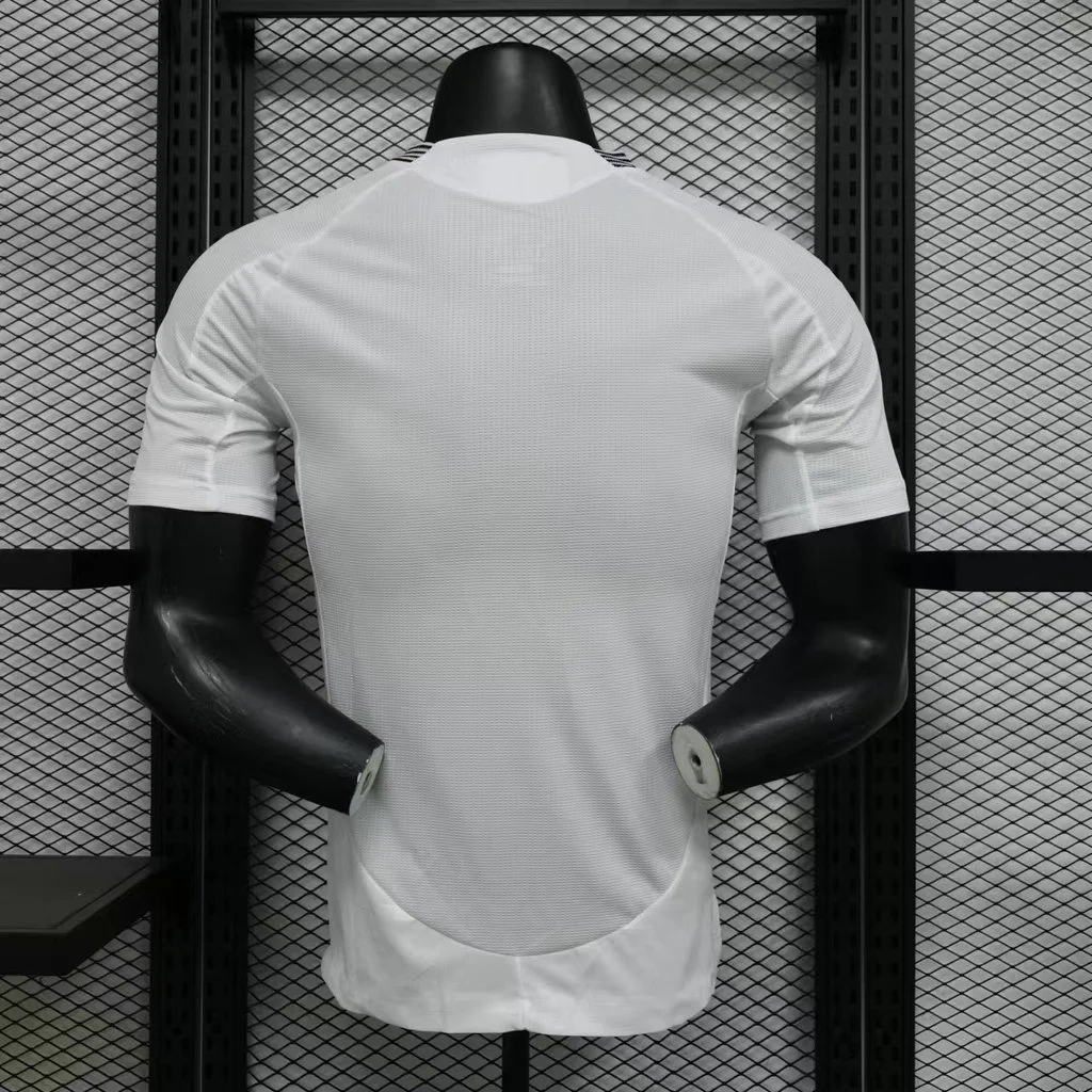 camisa-aston-villa-away-24-25-2024-2025-branca-modelo-player-watkins-dibu-martinez-tielemans-diego-carlos-digne-buendia-tielemans-pau-torres-7-c886f6ec290948ac9917303008692297-1024-1024.jpg