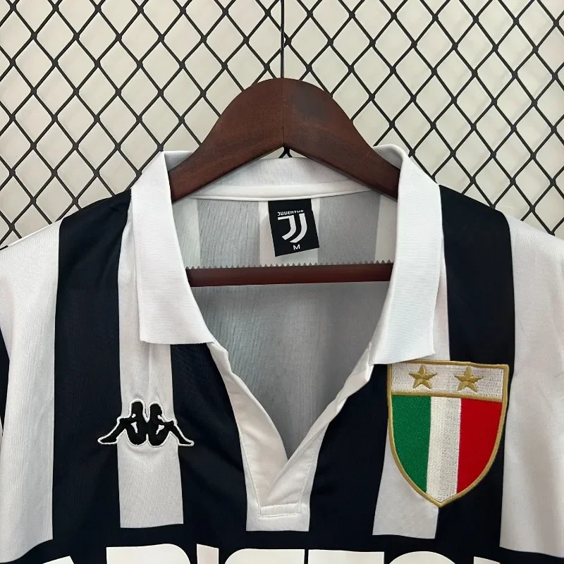 Retro-1984-85-Juventus-Soccer-Jersey-Home-8.webp