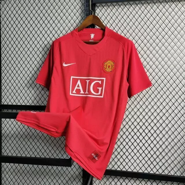 camisa-retro-manchester-united-07-08-home-nike-vermelho-imagem3-jpeg1-b2e940f1e5070687cb16941853319728-1024-1024.webp