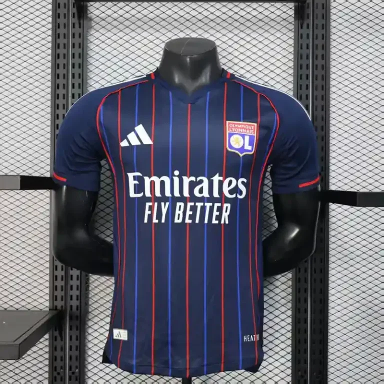 Lyonnais-Away-球员里昂客-3-768x768.webp