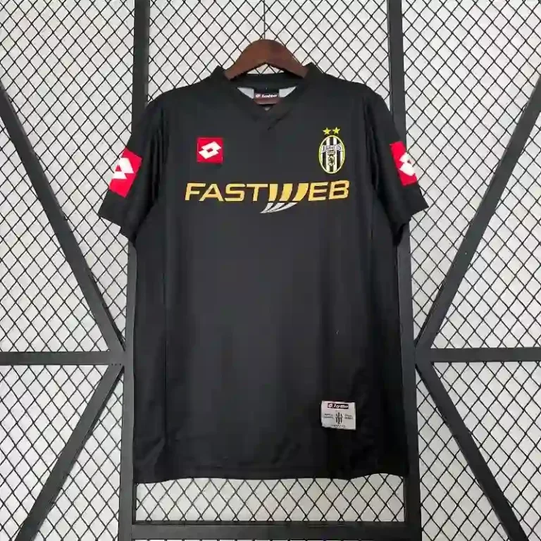 Retro-Juventus-0102-Away-8-768x768.webp