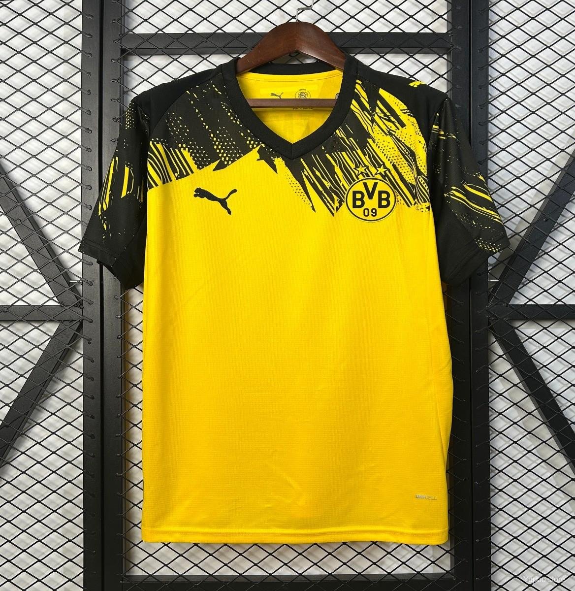 Dortmund 2526 fv Home F.jpg