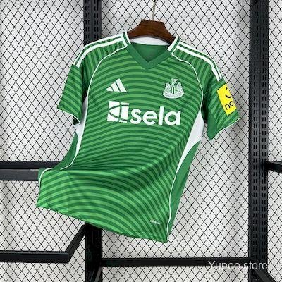 Newcastle 25-26 FV Away F.jpg