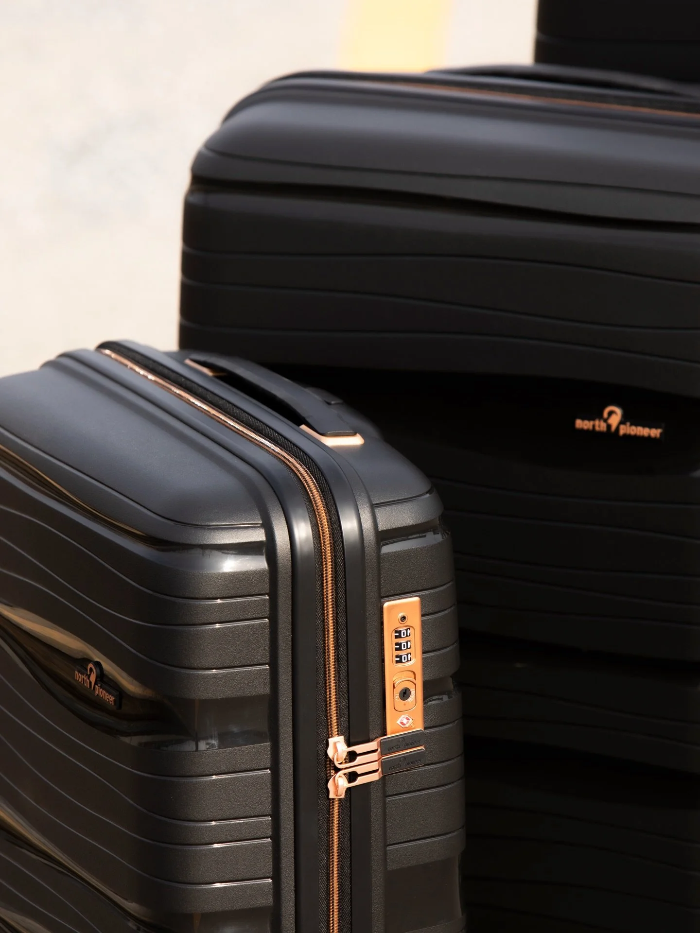 Built for movement, designed for style✨ Your new go‑anywhere travel essentials🧳 #northpioneer #reiseutstyr #reise #koffert #osl