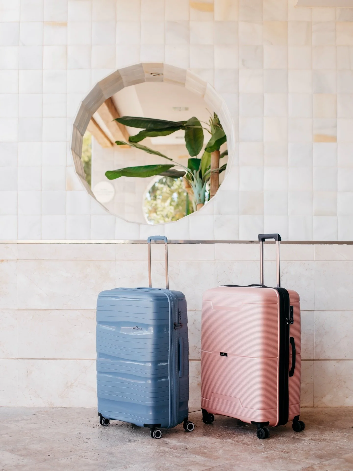 Different colors. Same destination: Effortless travel. Meet your perfect match✈️ #northpioneer #koffert #suitcase #travel #reise