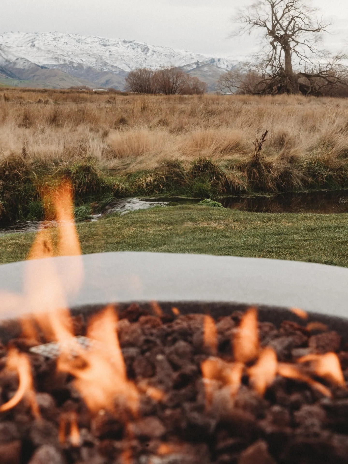 When the sun dips behind the hills, the fire pit takes centre stage 🔥

It&rsquo;s where evenings are spent with good wine, toasted marshmallows (yes, we&rsquo;ve got you covered), and conversations that flow long into the night. 

Out here, it&rsquo