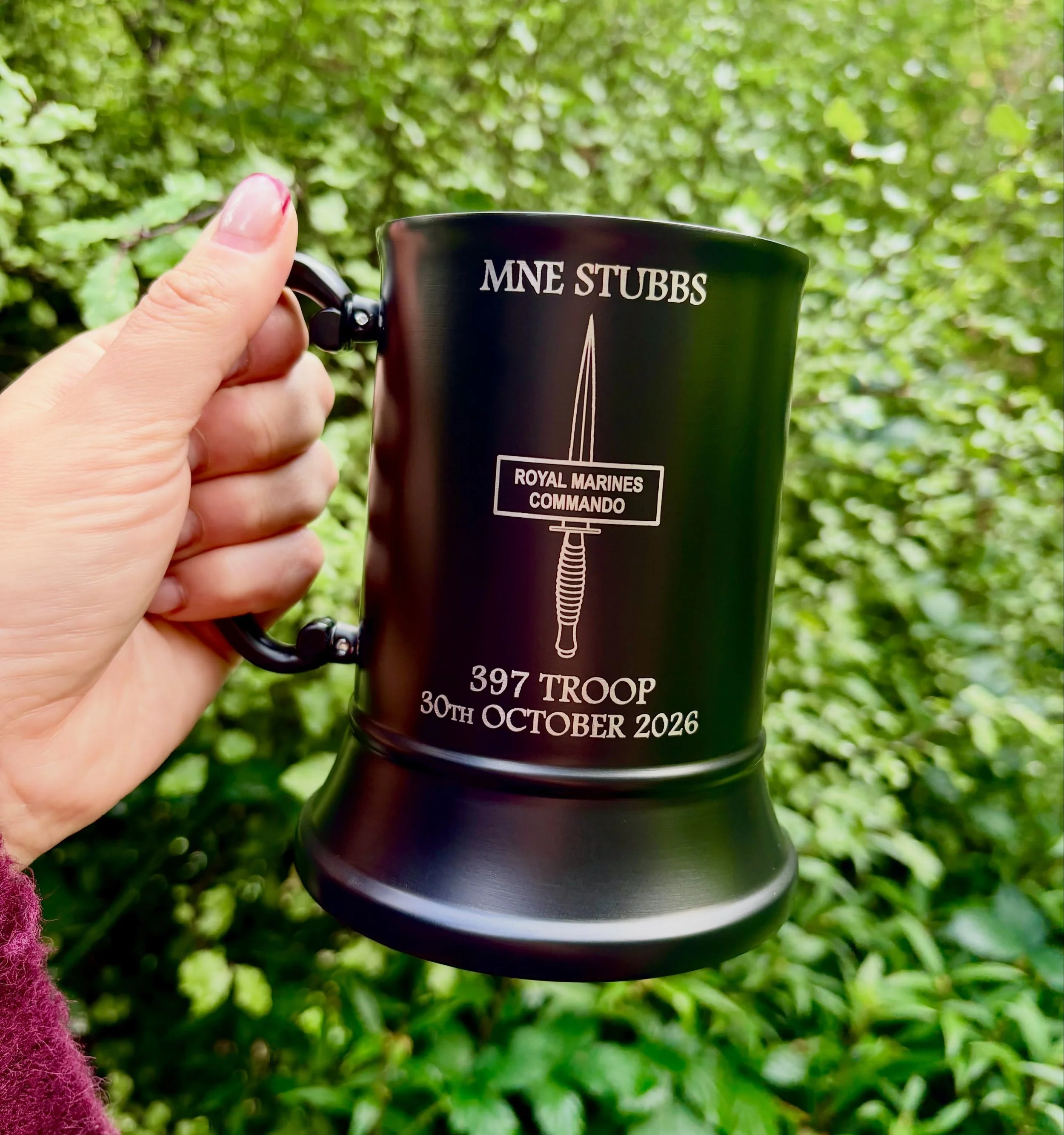 Another batch of metal tankards engraved for next weeks Kings Squad Pass Out 🗡️🇬🇧

Celebrate earning that Green Beret with one of our personalised Royal Marines metal mugs &ndash; a cracking keepsake for a massive achievement!

🇬🇧 MOD Licensed
✍