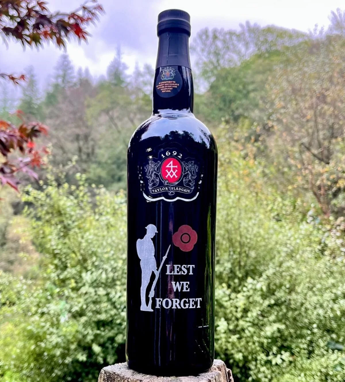 LEST WE FORGET 

Our engraved Remembrance Port Bottle features a soldier silhouette, red poppy and &lsquo;Lest We Forget&rsquo; design on a 75cl bottle of Taylor&rsquo;s 1692 First Estate Reserve Port.

10% from every sale will be donated to the Roya