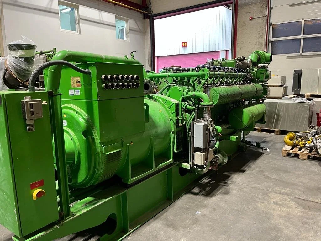 852 kW Jenbacher Natural Gas Generator 
