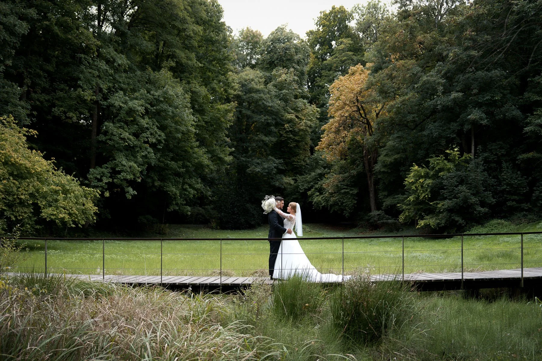 Hochzeitsfotos Getting Ready Schloss Wartegg — Martina Eggenberger Fotografie