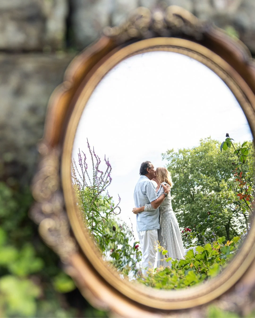 Liebe, die bleibt &ndash; Paarshooting im Schloss Wartegg | Teil 3 ♡

Letzte Woche durfte ich ein ganz besonderes Paarshooting am Schloss Wartegg begleiten &ndash; mit zwei Hotelg&auml;sten, die ihre Liebe anl&auml;sslich des 70. Geburtstags festhalt