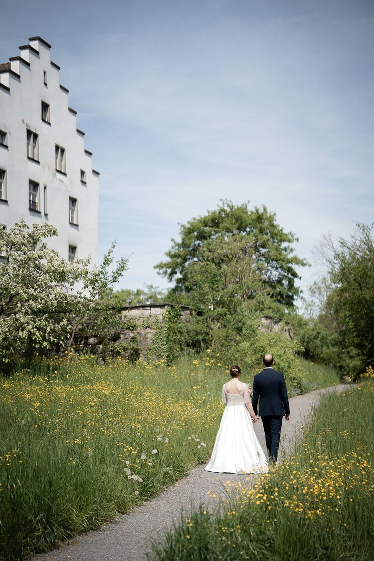 Frühlingshochzeit Schloss Wartegg — Hochzeitsfotografie Ostschweiz