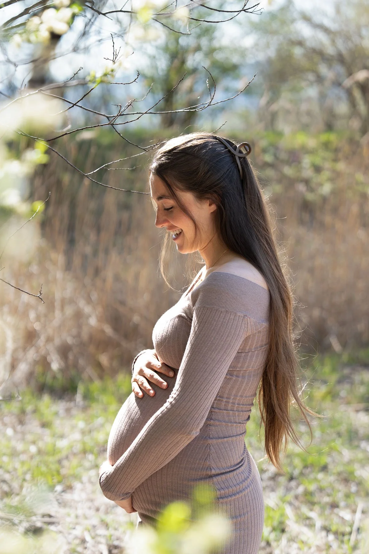 Maternity Fotografie Thurgau natürliche Momente — Martina Eggenberger Fotografie