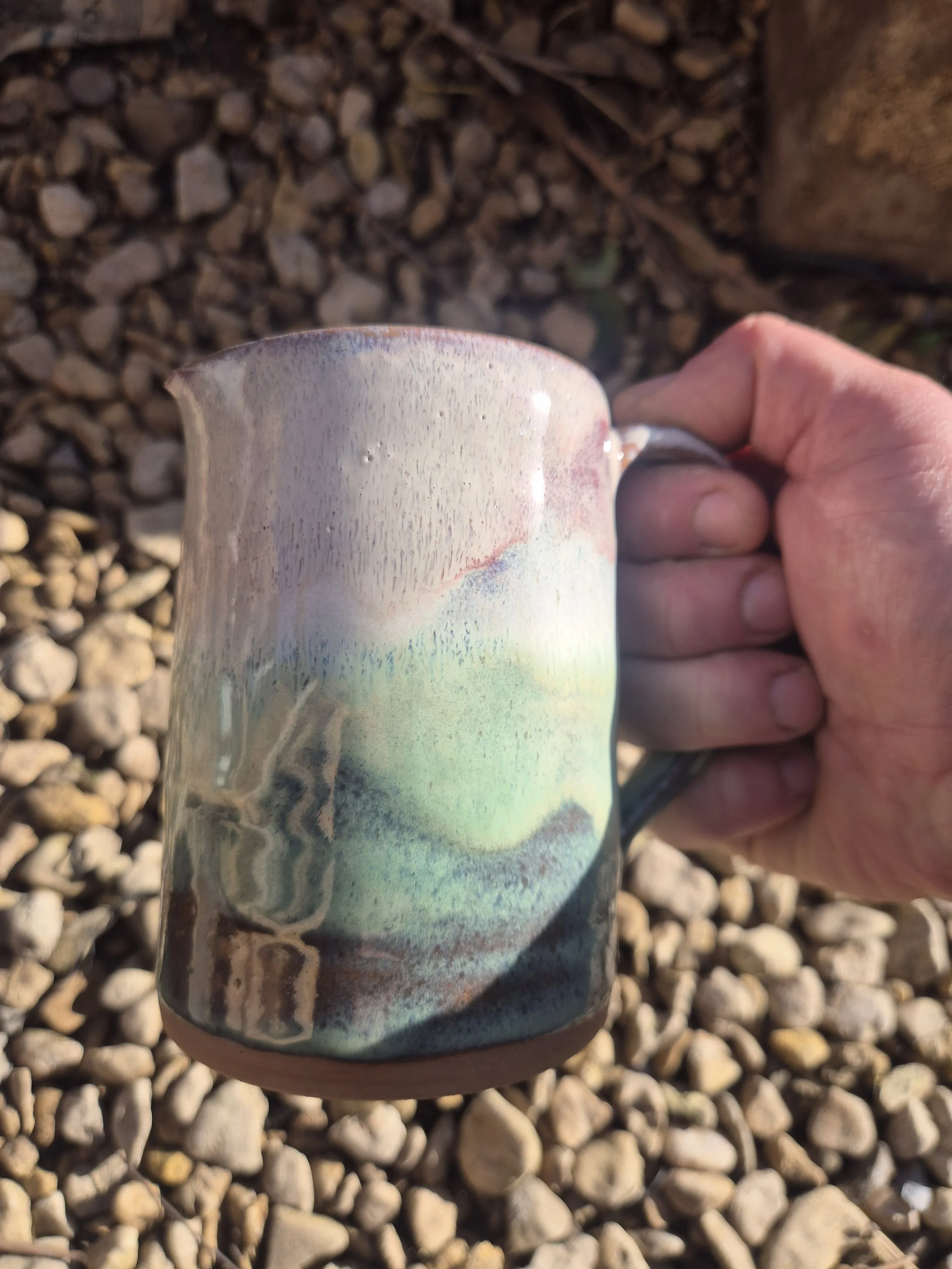 Landscape jug