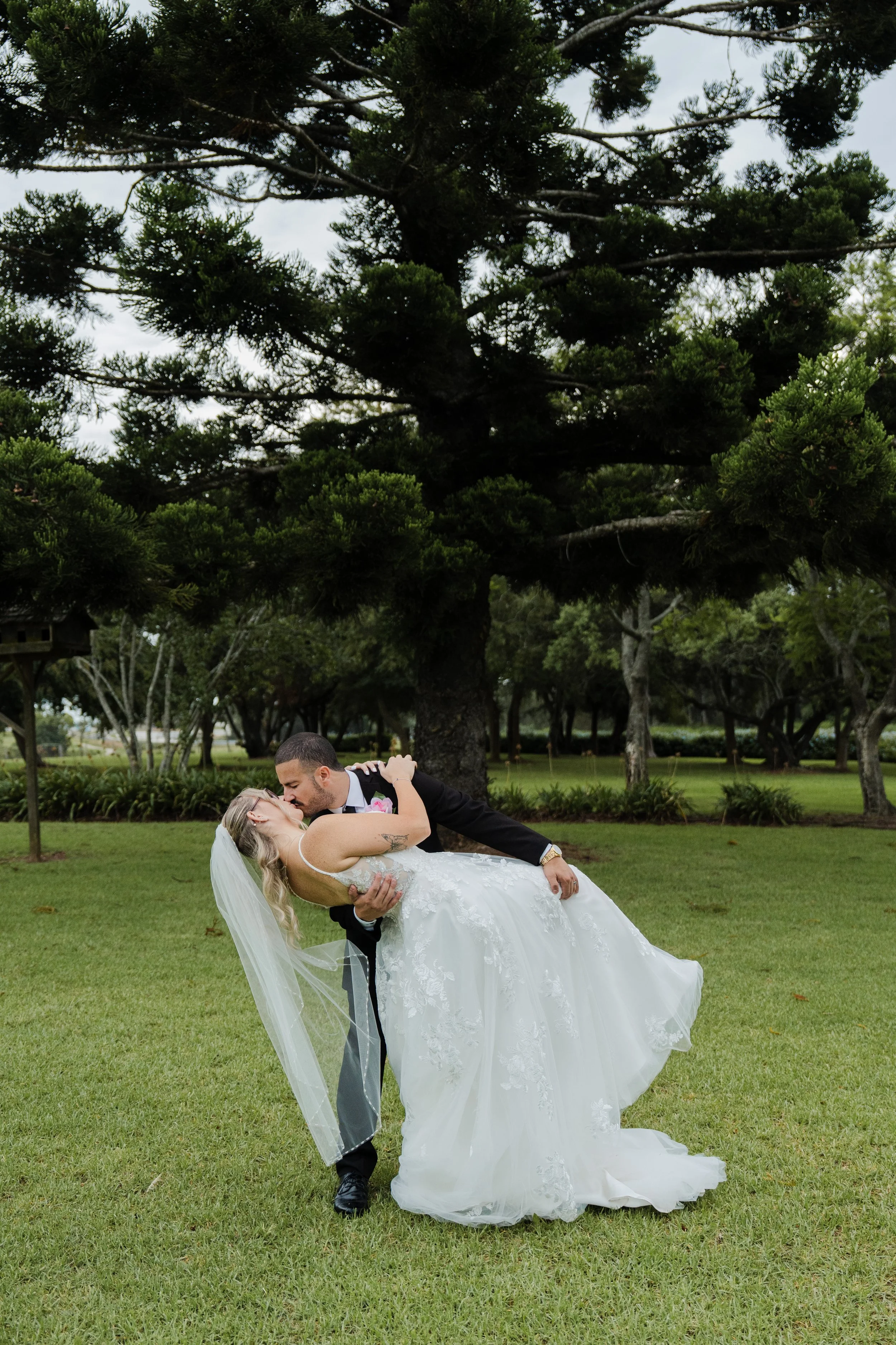 Outdoor Wedding - Gledswood Hills Homestead & Winery