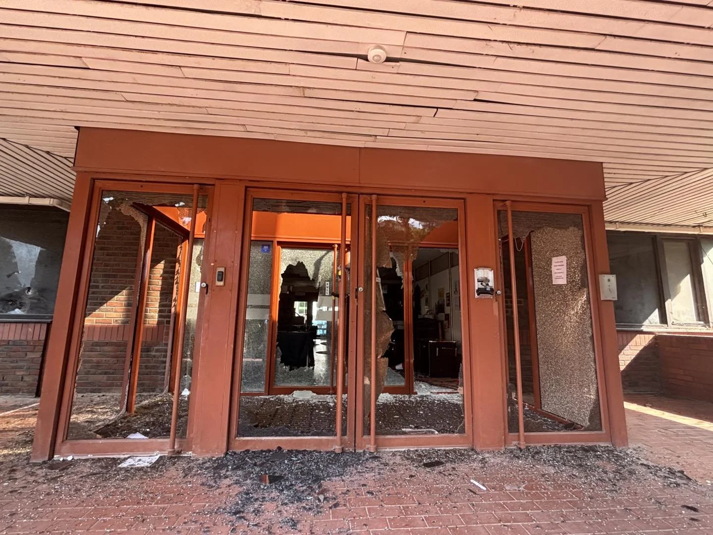 break-in-img-1.jpg