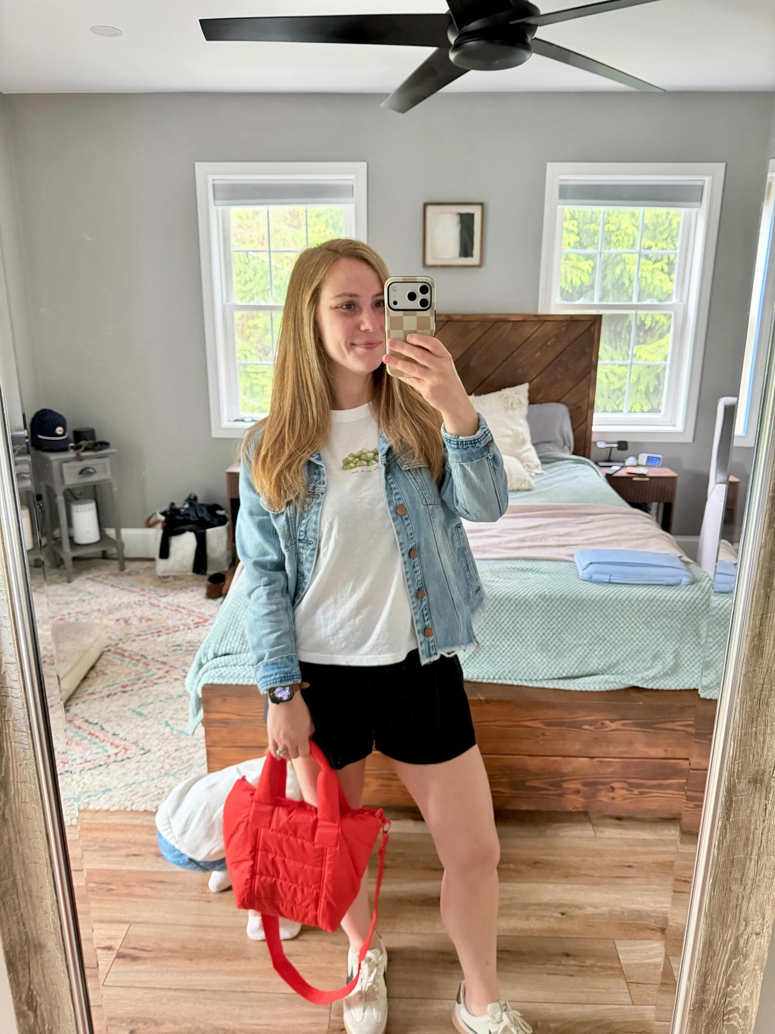 In your 30&rsquo;s you will get the urge to try new foods and wear/accessorize with bright colors and it&rsquo;s very important that you listen to that urge. 

When Aerie has a sale I have a hard time staying away! Really love these shorts and wanted