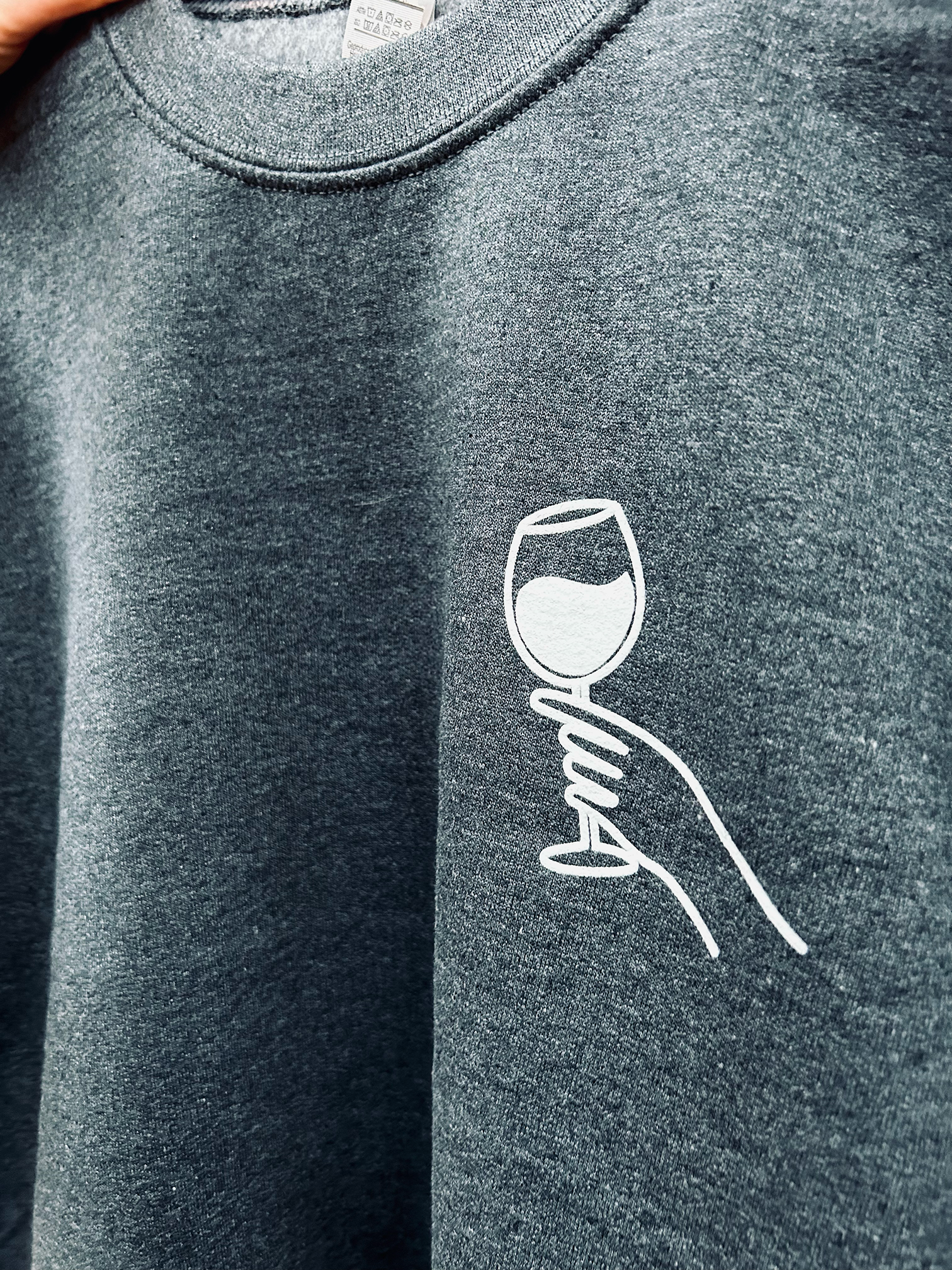 crewneck gris.png