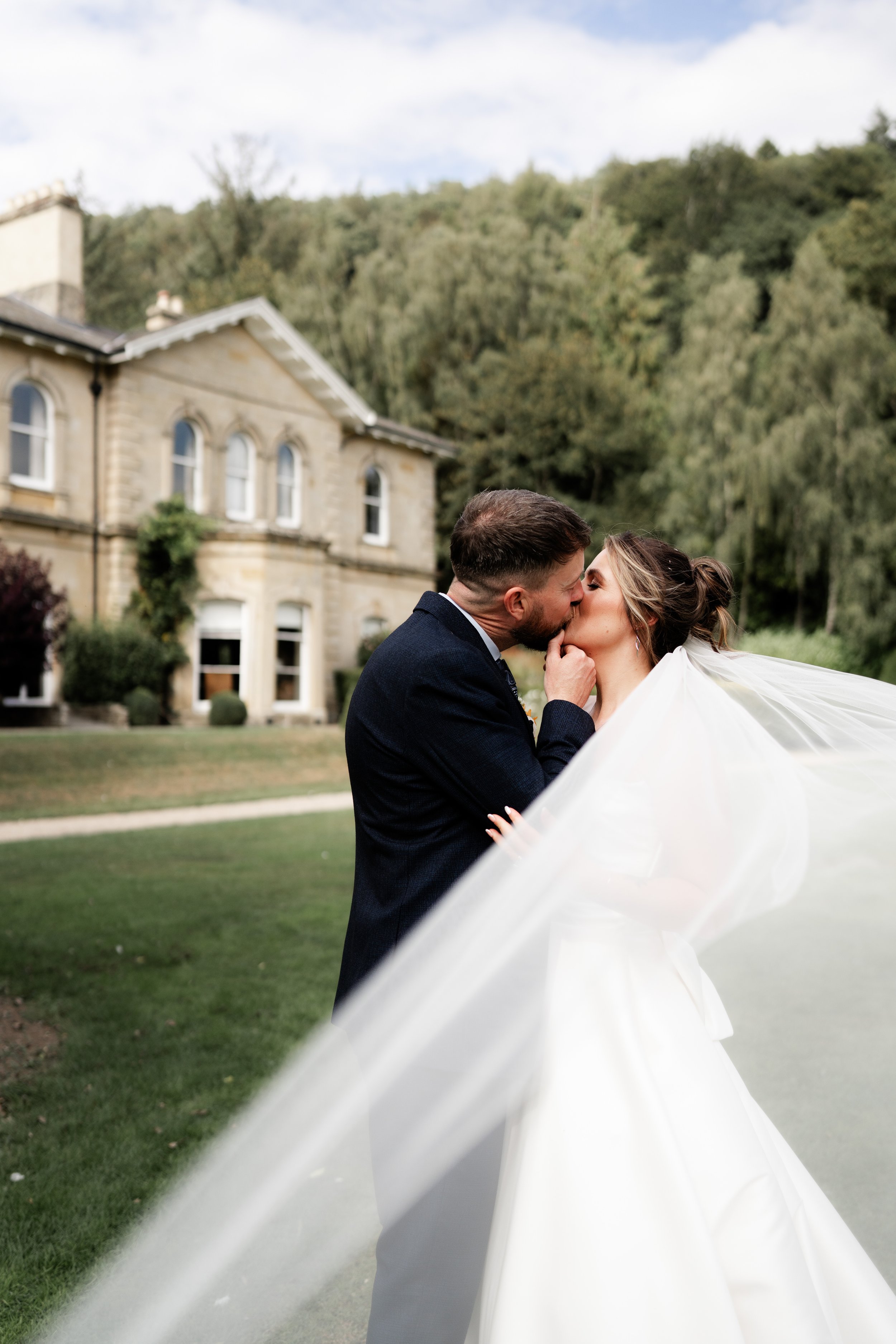 LAUREN & KARL // HACKNESS GRANGE