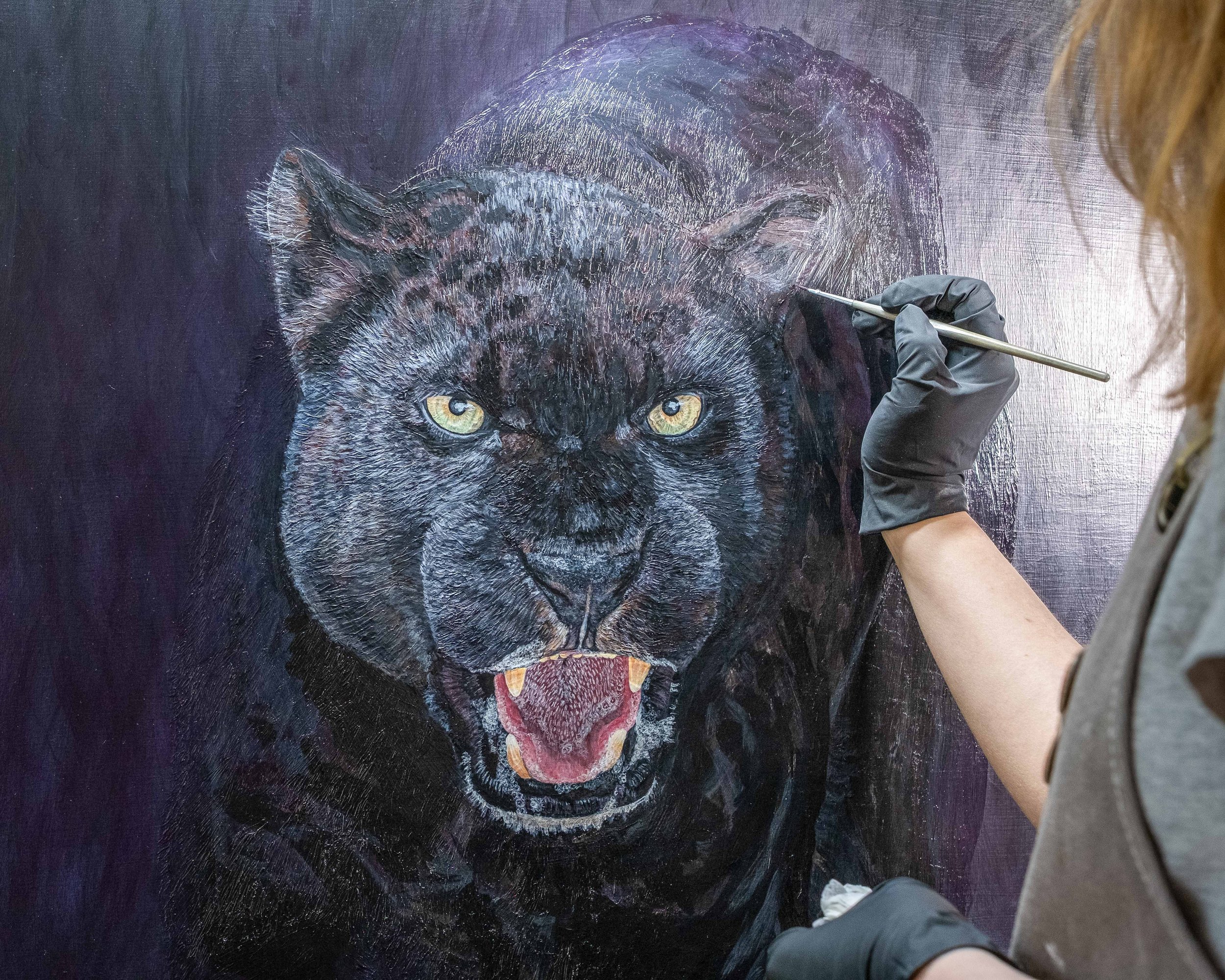 Panther beim malen.jpg