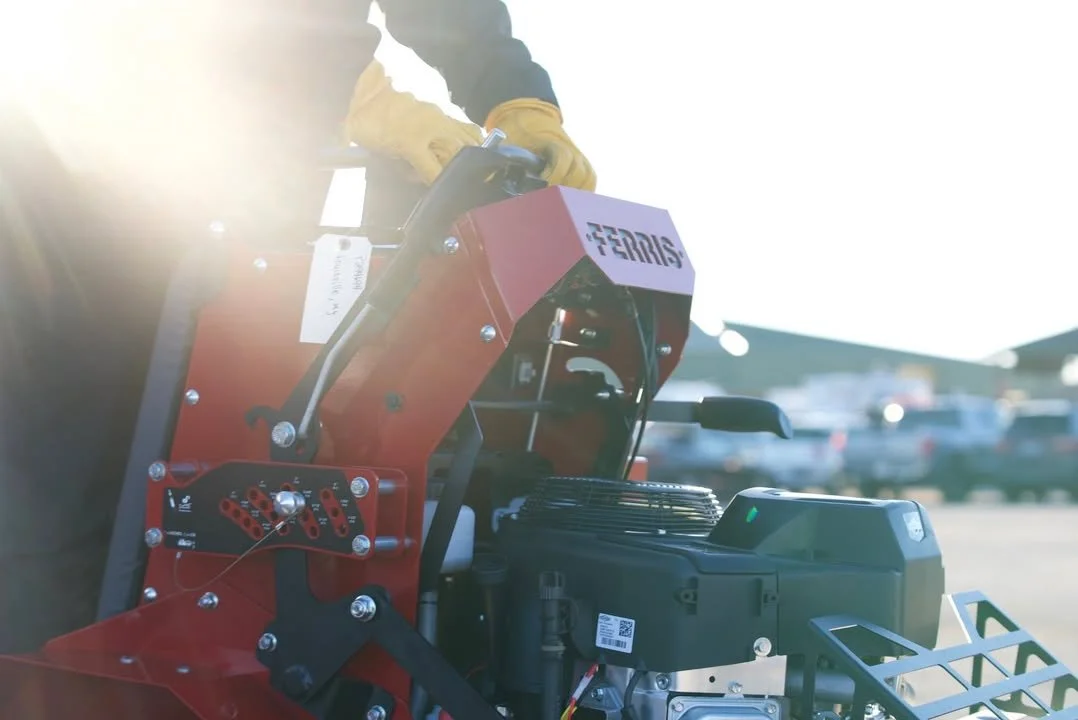Ferris had some exciting things to showcase at this year's Equip Expo in Louisville, KY! 

Landscapers...you'll want these units added to your fleet!

Call us today at (229) 223-3189to learn more!
.
.
.
#FerrisMowers #FactoryTeam #CommercialCutter #S
