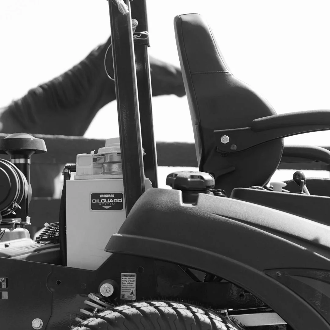 Vanguard&rsquo;s Oil Guard&trade; system uses a massive 5-quart external aluminum reservoir to pull heat away from the engine. Your oil runs cooler, your engine lasts longer, and you get 500 hours between oil changes. Come check out our Vanguard-powe