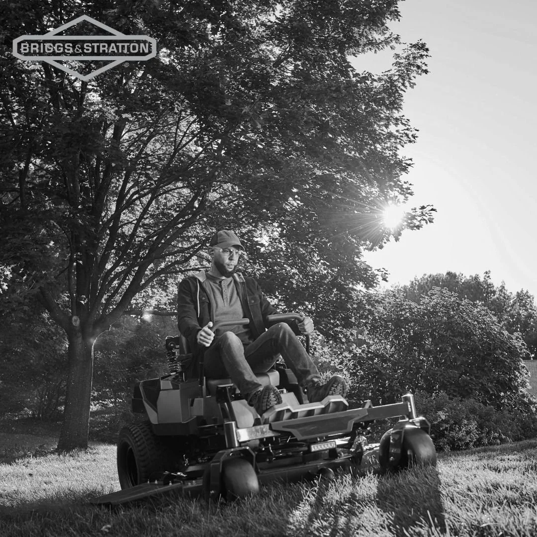 Cleaner air = longer engine life. 
The Briggs &amp; Stratton&reg; CXi's cyclonic air filter keeps dust and debris out so your engine stays cool, clean, and reliable day after day. 
Stop in Prime Power Equipment for more information. 
.
.
.
#Vanguard 