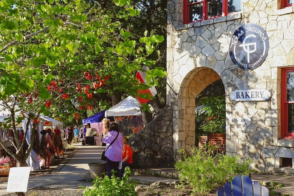 Live Where Adventure Meets Comfort – Explore Helotes with Us
Howdy, y’all! Come along with us for a tour of Helotes—the historic and vibrant Texas Hill Country town that is home to The Gabriel Condos.
Start your morning with a fre