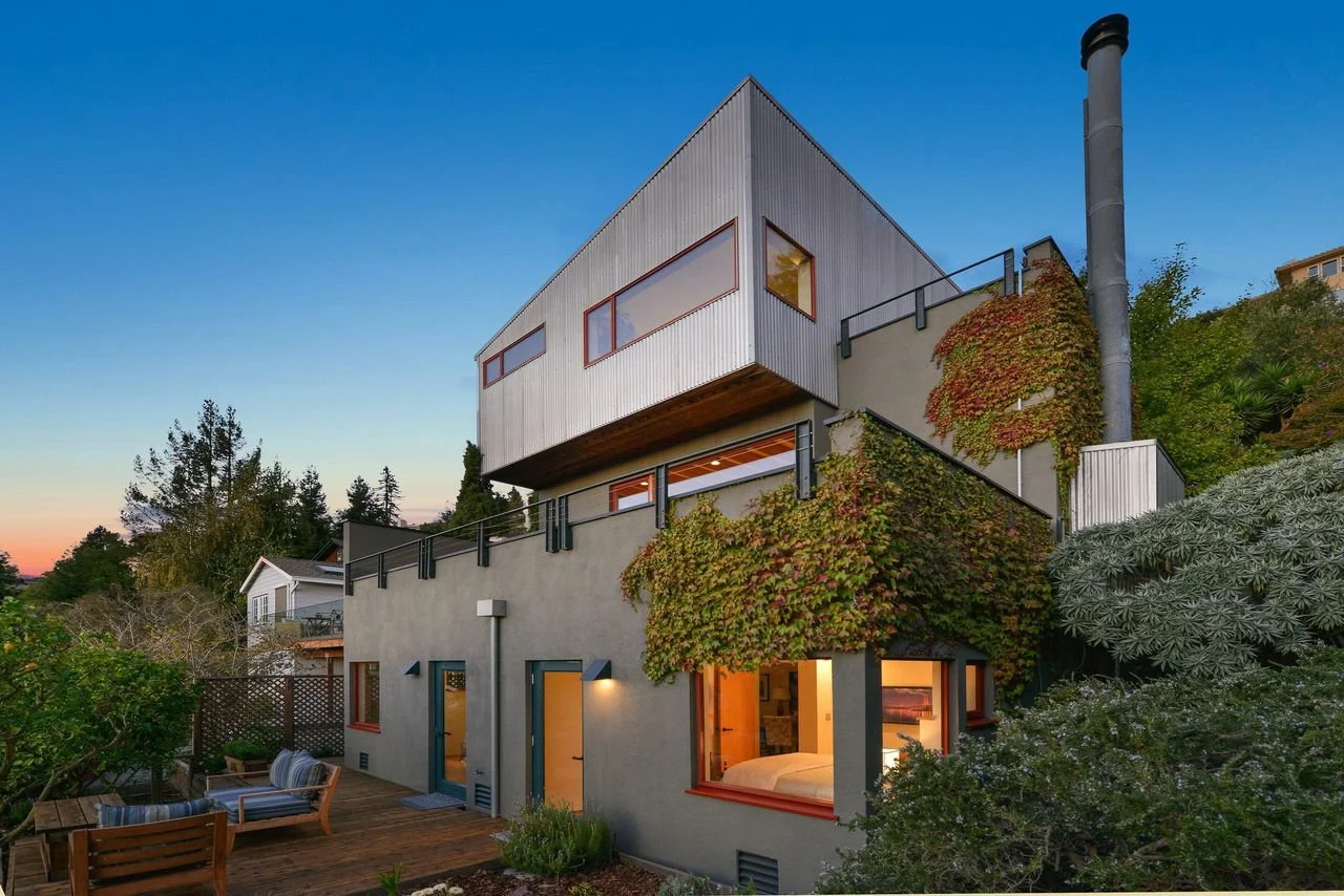 Boxed Modern - Oakland
