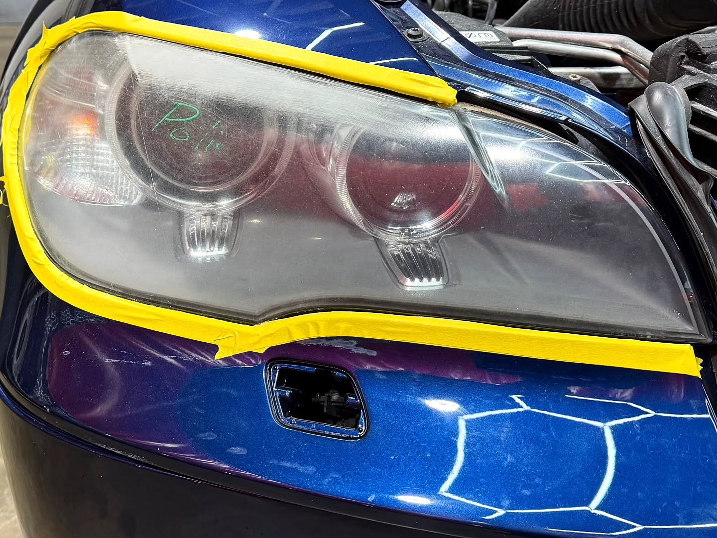 Cloudy headlights don&rsquo;t just look bad &mdash; they reduce visibility and safety.
We restore clarity, remove oxidation, and protect your headlights from future UV damage.
Clean. Clear. Protected.
Body Worx Pro Shield.