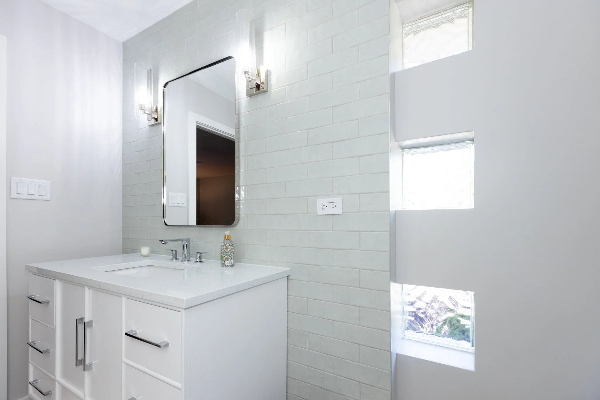 2059 W 108th Pl-10.jpg