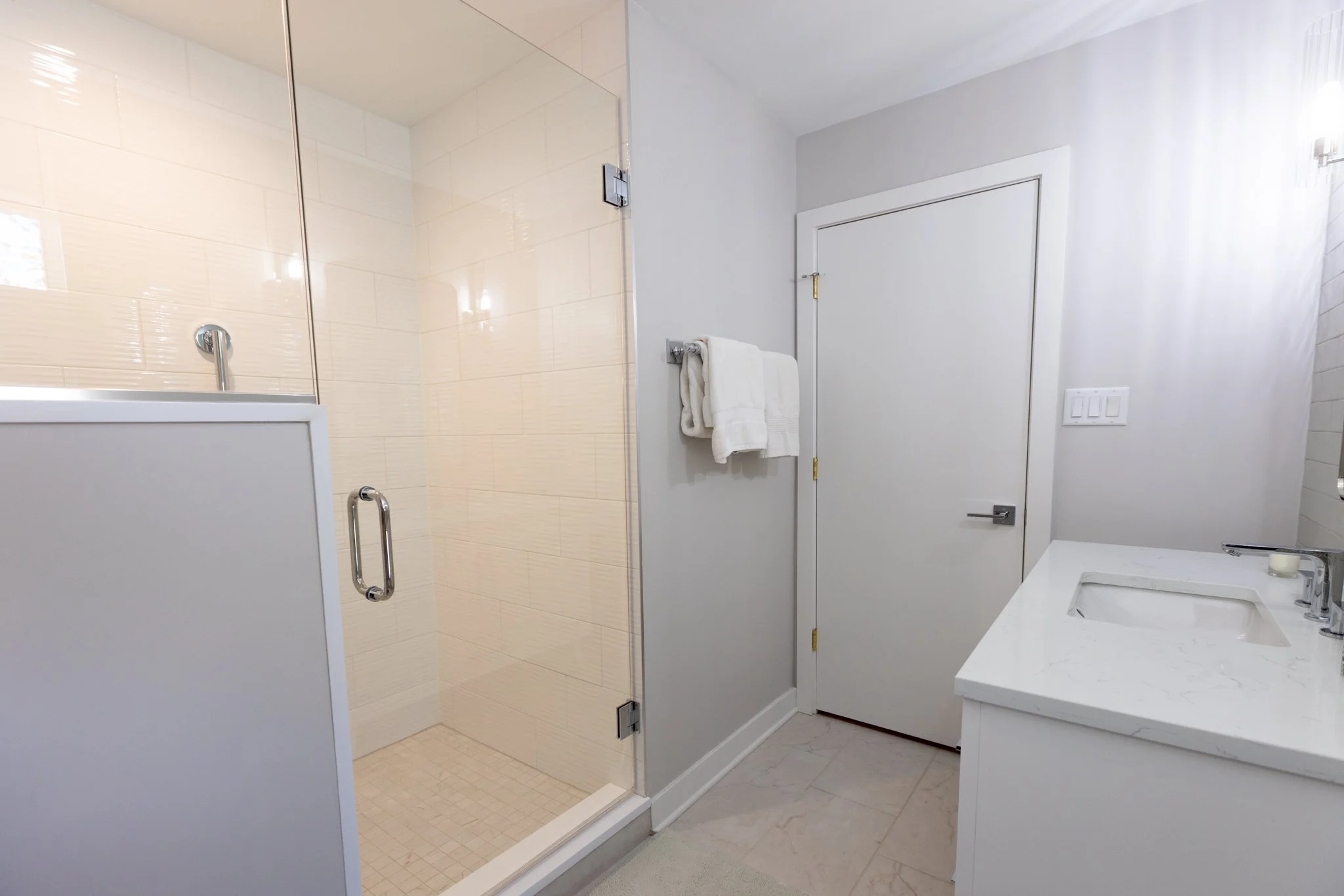 2059 W 108th Pl-11.jpg
