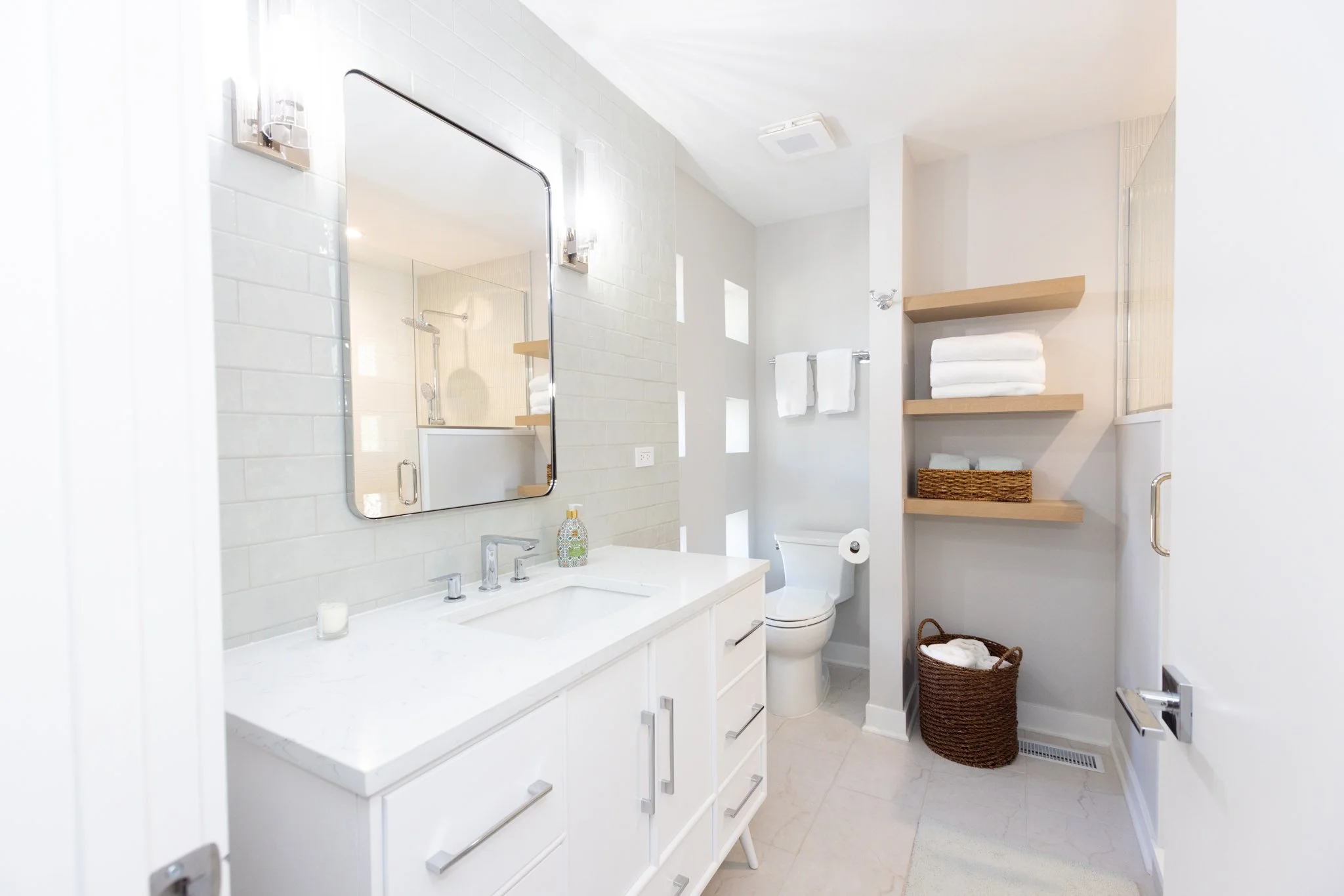 2059 W 108th Pl-8.jpg