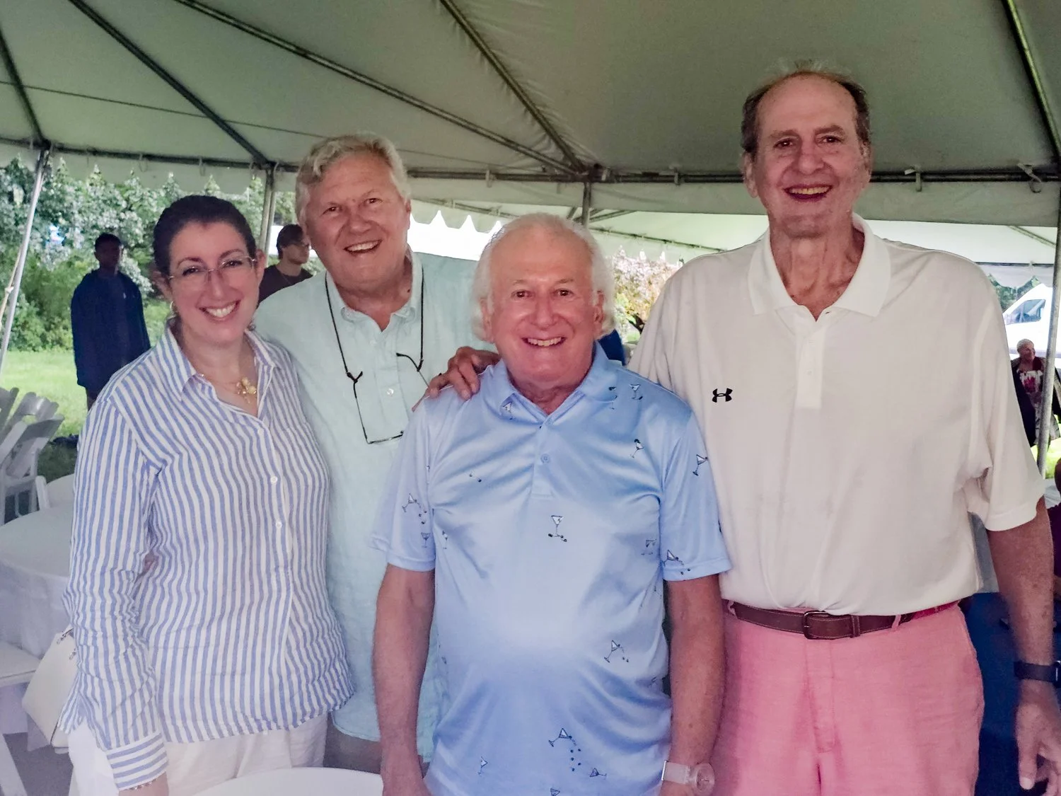 CG Table Pig Roast -Bachrach©-145733.jpg