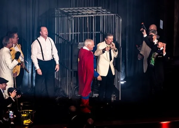 Cricket Groundhog Super 007 -Bachrach-0275 copy.jpg