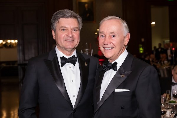 Cricket Groundhog Super 007 -Bachrach©-8176 copy.jpg