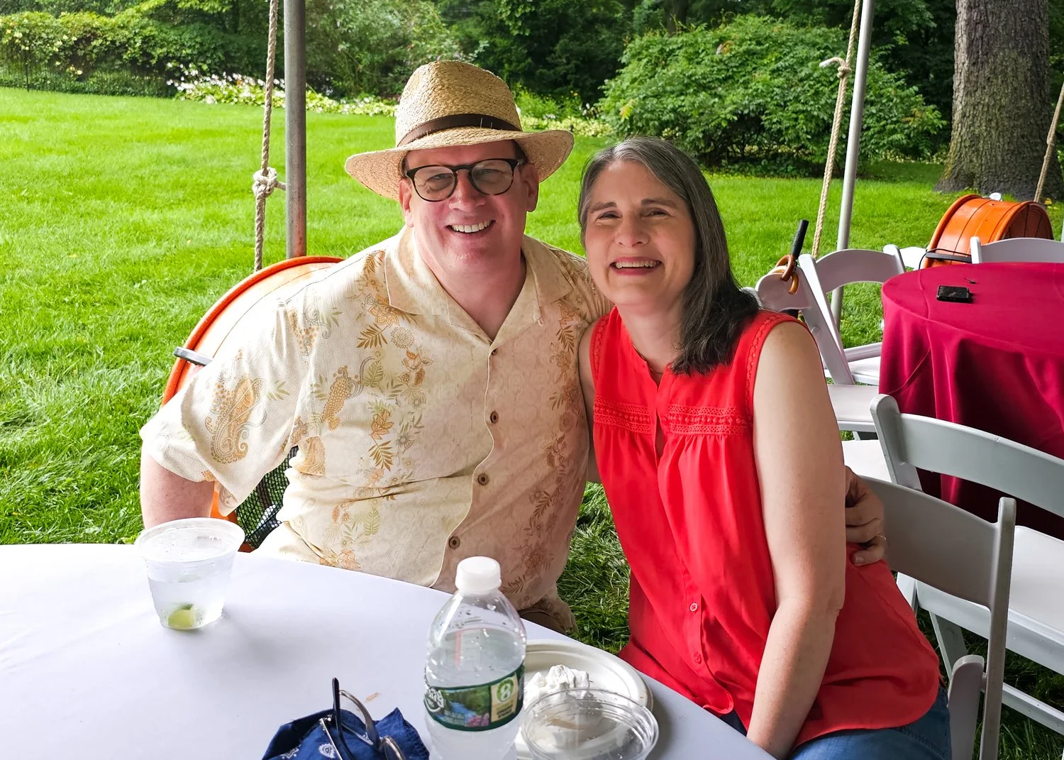 CG Table Pig Roast -Bachrach©-160814.jpg