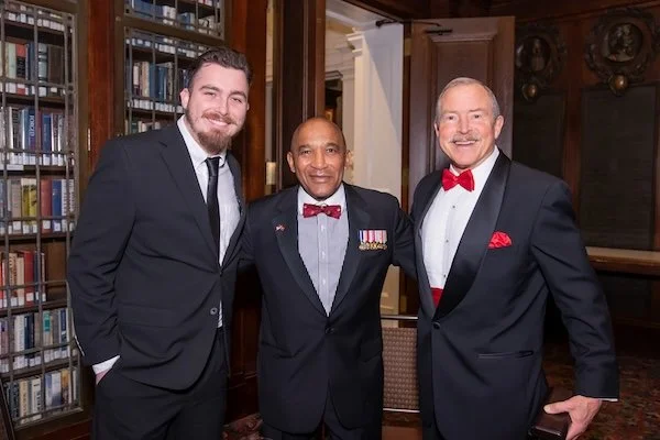 Cricket Groundhog Super 007 -Bachrach©-7879 copy.jpg