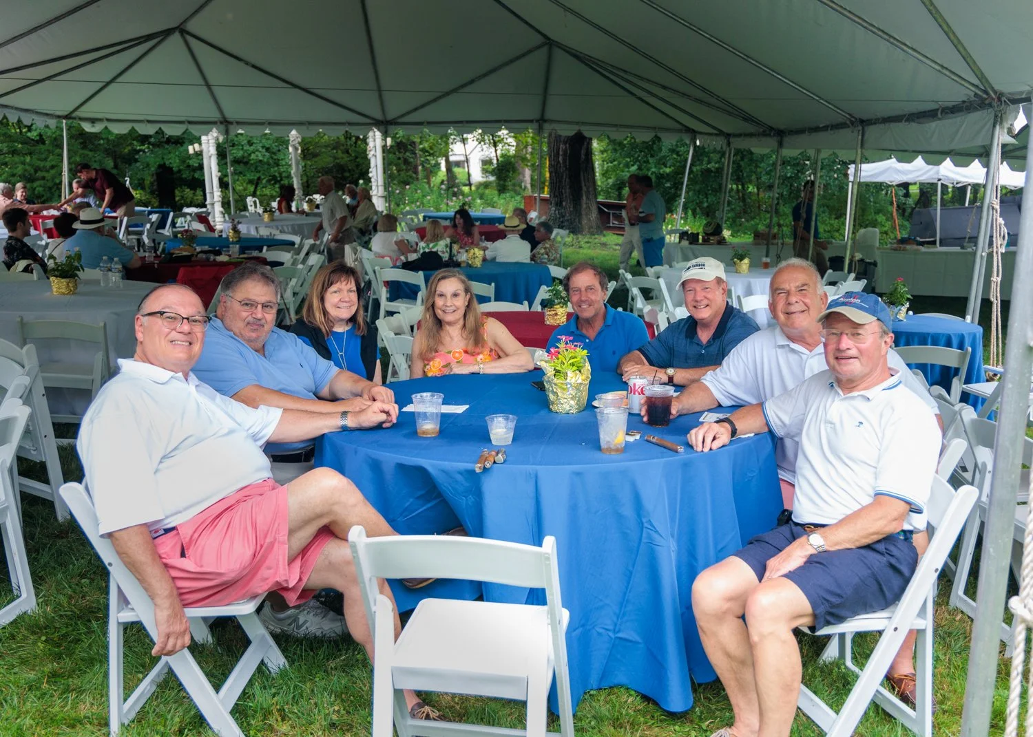 CG Pig Roast-620137.jpg